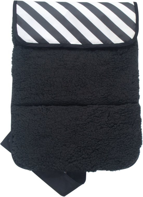 KipKep Napper wasbaar Verschoonmatje Black Stripes met Teddy - gerecycled polyester - zwart-wit - dubbelzijdig te gebruiken