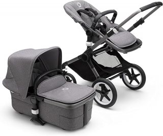 Bugaboo Fox 3, Ons Meest Comfortabele 2-in-1 Reissysteem: Lichte Kinderwagen, Comfortabele Kinderwagen & Geavanceerde Breezy Reiswieg, Graphite Chassis, Pebble Grey Bassinet & Zonnekap in Pebble Grey