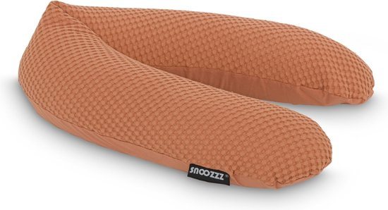 Snoozzz Voedingskussen Premium Kwaliteit - 185 cm – Microparel Vulling – Luxe Draagtas – Wasbare Hoes - Wafel Savanna